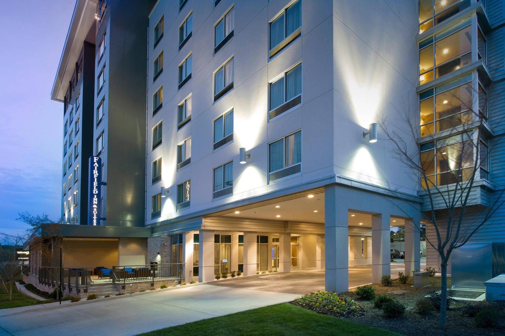 Fairfield Inn And Suites By Marriott Nashville Downtown/The Gulch Extérieur photo